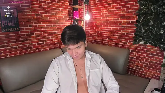 Thiago Kozak online show from 05-29-26, 05:08