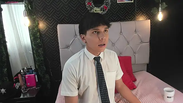 Thiago Kozak online show from 11-21-25, 01:10