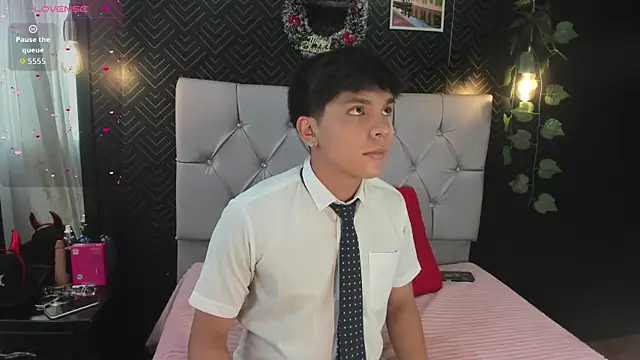 Thiago Kozak online show from 11-20-25, 12:39