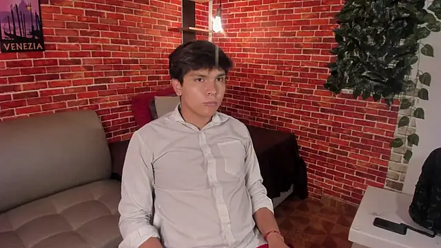 Thiago Kozak online show from 07-21-26, 01:34