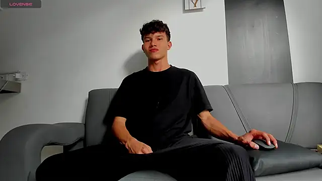 2Amateur Guys online show from 02-05-26, 07:43