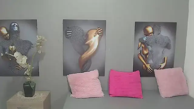 Snapshot of AntonellaBlanc chatting on 05-09-26, 04:16 AntonellaBlanc online show from 05-09-26, 04:16