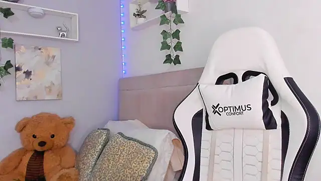 Thomas wil online show from 11-11-25, 08:47