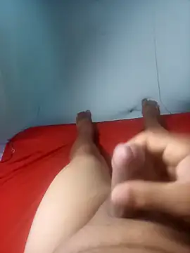 cora08 online show from 12-19-25, 06:16