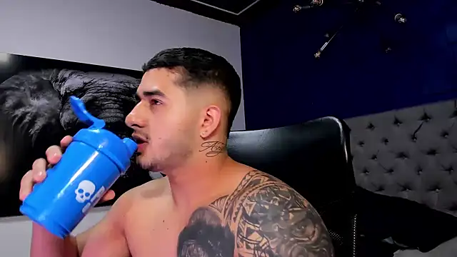 king falconer online show from 12-19-25, 12:58