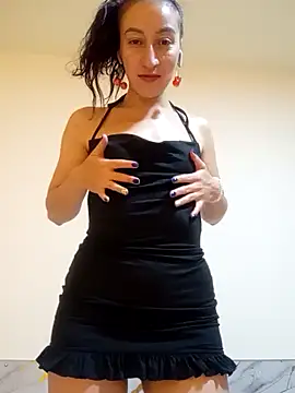 Snapshot of Oriana111 chatting on 02-02-26, 12:04 Oriana111 online show from 02-02-26, 12:04