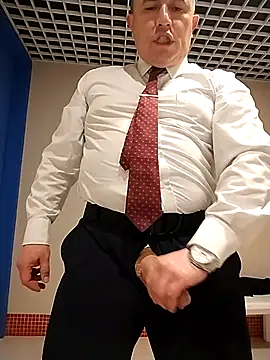 BigCristh79 online show from 03-25-26, 04:23