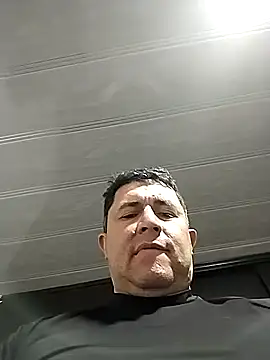 Snapshot of BigCristh79 chatting on 10-03-25, 01:56 BigCristh79 online show from 10-03-25, 01:56