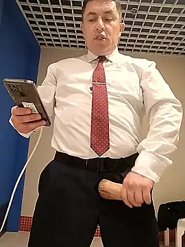 BigCristh79 online show from 01-10-26, 06:53