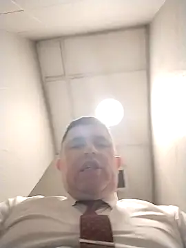 BigCristh79 online show from 04-18-26, 06:49