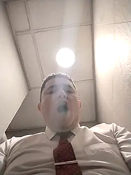 BigCristh79 online show from 04-05-26, 05:03