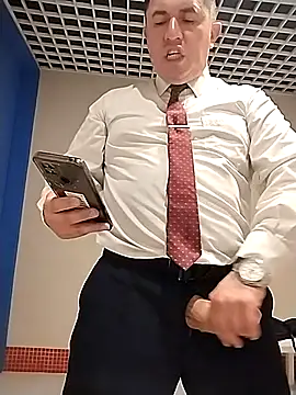 BigCristh79 online show from 03-12-26, 09:02