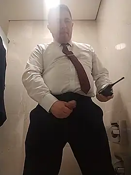 BigCristh79 online show from 05-19-26, 01:32