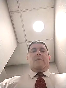 BigCristh79 online show from 04-12-26, 11:52