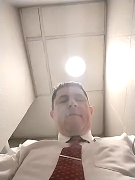 BigCristh79 online show from 04-11-26, 01:26