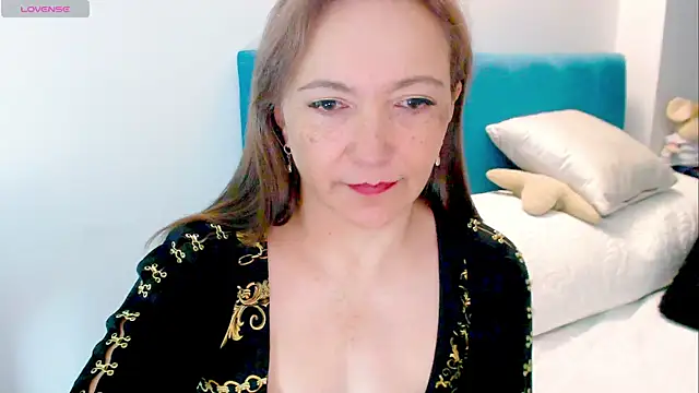 Snapshot of Kendraline1 chatting on 05-21-26, 08:28 Kendraline1 online show from 05-21-26, 08:28