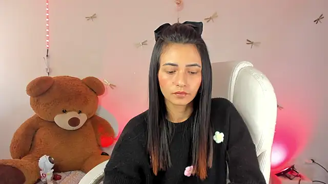 princessluna 19 online show from 10-04-25, 09:38