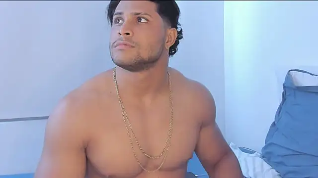 Snapshot of Evansdark1 chatting on 03-04-26, 07:10 Evansdark1 online show from 03-04-26, 07:10