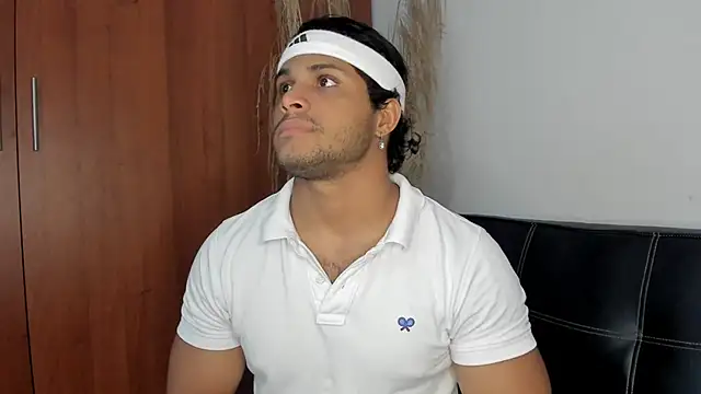 Evansdark1 online show from 11-20-25, 10:42