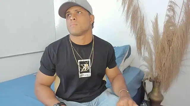 Snapshot of Evansdark1 chatting on 03-13-26, 10:37 Evansdark1 online show from 03-13-26, 10:37