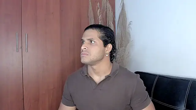 Evansdark1 online show from 11-15-25, 09:52