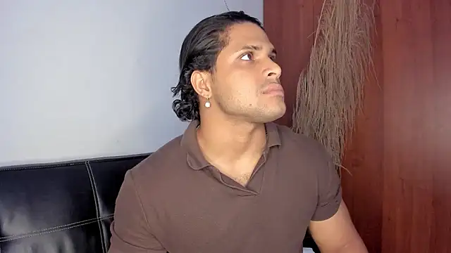 Snapshot of Evansdark1 chatting on 01-18-26, 10:24 Evansdark1 online show from 01-18-26, 10:24