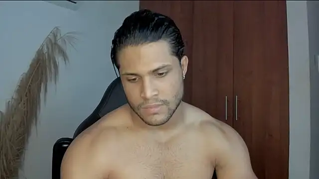 Snapshot of Evansdark1 chatting on 06-02-26, 11:05 Evansdark1 online show from 06-02-26, 11:05