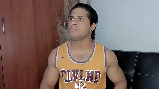 Evansdark1 online show from 10-29-25, 01:26