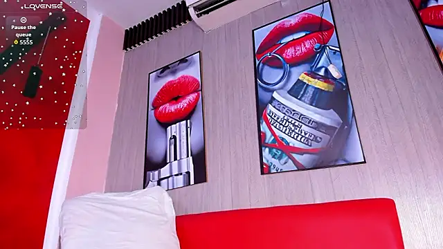 Snapshot of kandy_bronw chatting on 02-20-26, 12:18 kandy bronw online show from 02-20-26, 12:18