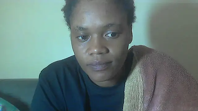 sexythae32 online show from 12-16-25, 06:50