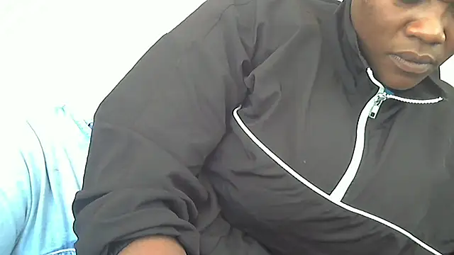 sexythae32 online show from 09-17-25, 12:29