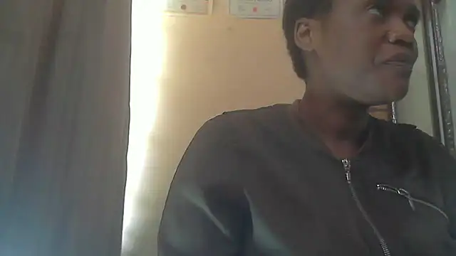 sexythae32 online show from 12-23-25, 08:02