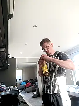 liema3156 online show from 04-29-26, 04:33