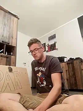 liema3156 online show from 04-25-26, 07:22