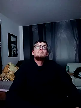 liema3156 online show from 10-19-25, 06:54