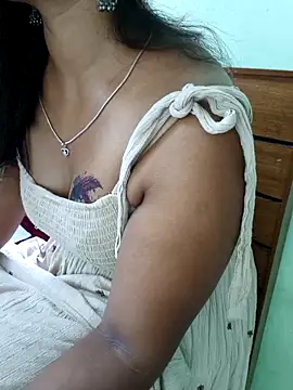 Laxmipriyatamil online show from 04-28-26, 02:27