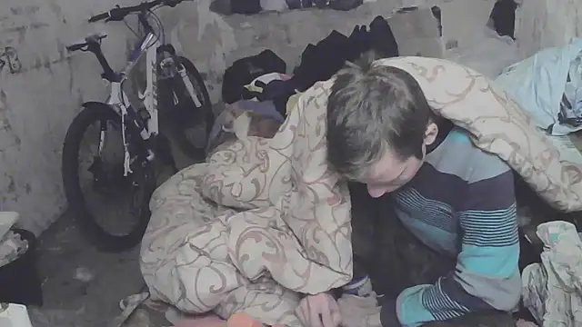 Snapshot of makarov1993 chatting on 10-28-25, 10:25 makarov1993 online show from 10-28-25, 10:25