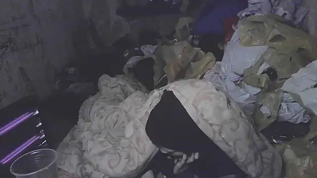 Snapshot of makarov1993 chatting on 02-16-26, 01:54 makarov1993 online show from 02-16-26, 01:54