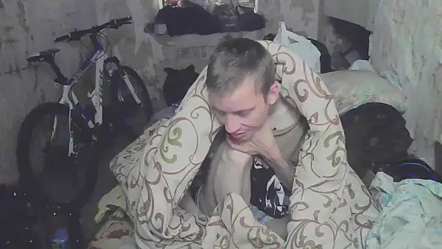 Snapshot of makarov1993 chatting on 09-23-25, 10:55 makarov1993 online show from 09-23-25, 10:55