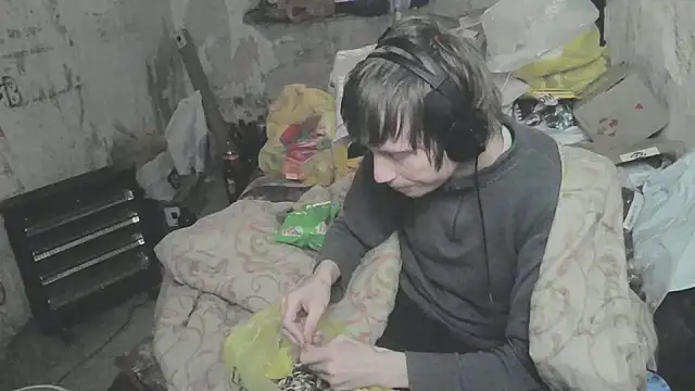 makarov1993 online show from 04-14-26, 11:04