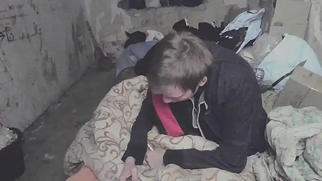 Snapshot of makarov1993 chatting on 11-01-25, 01:56 makarov1993 online show from 11-01-25, 01:56