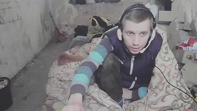 Snapshot of makarov1993 chatting on 10-20-25, 11:11 makarov1993 online show from 10-20-25, 11:11