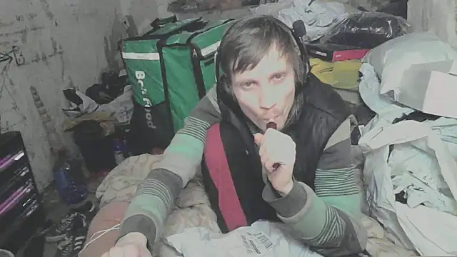 Snapshot of makarov1993 chatting on 02-22-26, 11:01 makarov1993 online show from 02-22-26, 11:01