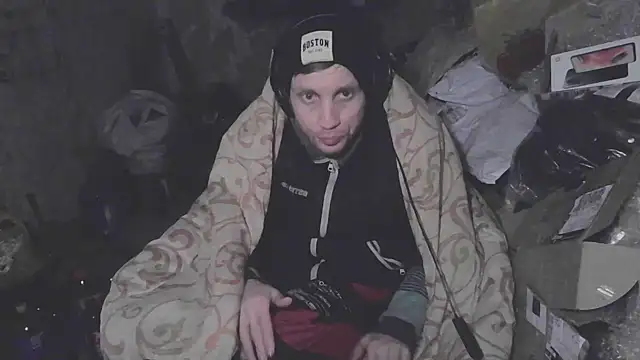 Snapshot of makarov1993 chatting on 01-09-26, 08:49 makarov1993 online show from 01-09-26, 08:49