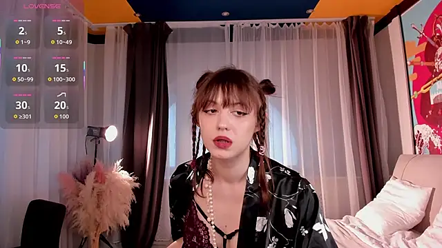 chloe dreammm online show from 10-13-25, 12:07