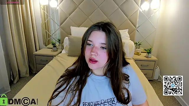 Chloee White online show from 10-09-25, 11:49