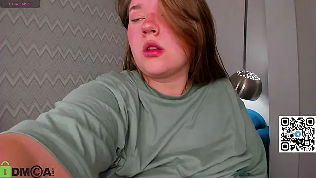 Chloee White online show from 09-26-25, 12:50