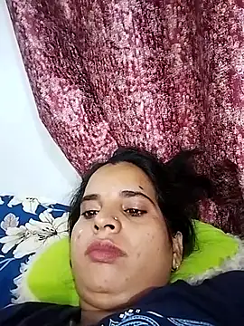 Snapshot of JHILMIL chatting on 10-19-25, 03:20 JHILMIL online show from 10-19-25, 03:20