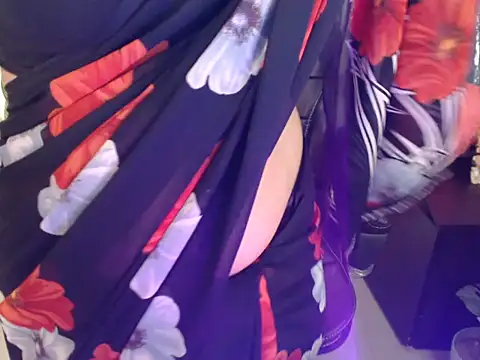 anika bold online show from 11-12-25, 03:32