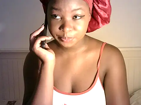 Snapshot of zoe215 chatting on 06-30-26, 10:26 zoe215 online show from 06-30-26, 10:26